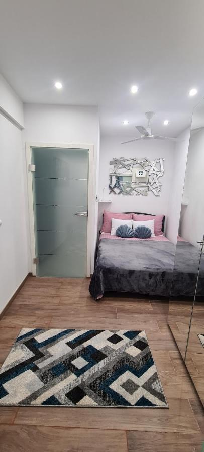 Apartman Julija 1 里耶卡 外观 照片